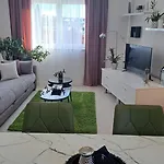 Bruna דירה יזרה